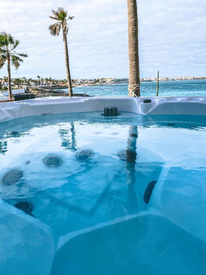 Villa Los Flamencos By Veaco- Beachfront & Pool Corralejo Zewnętrze zdjęcie