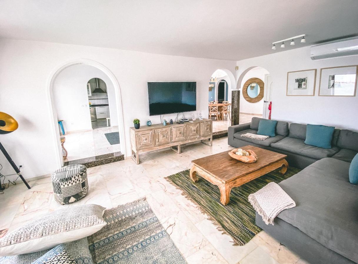 Villa Los Flamencos By Veaco- Beachfront & Pool Corralejo Zewnętrze zdjęcie