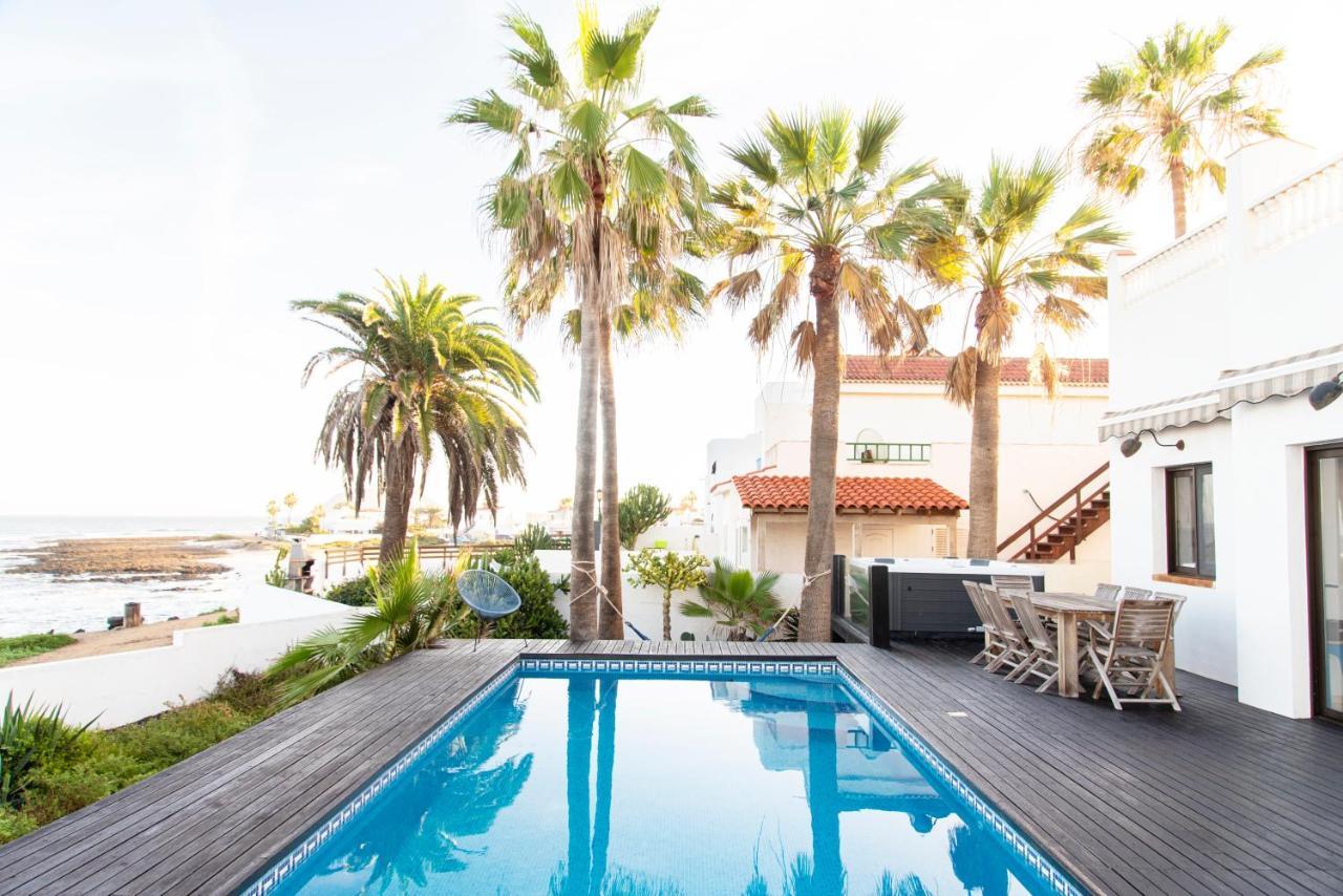 Villa Los Flamencos By Veaco- Beachfront & Pool Corralejo Zewnętrze zdjęcie